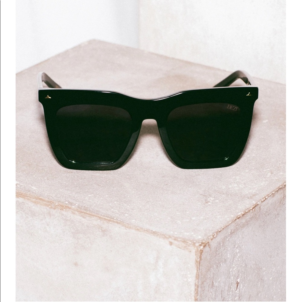 COPY - NWT DEZI Sunglasses